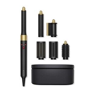 Dyson Airwrap multi-styler in Onyx Black and Gold